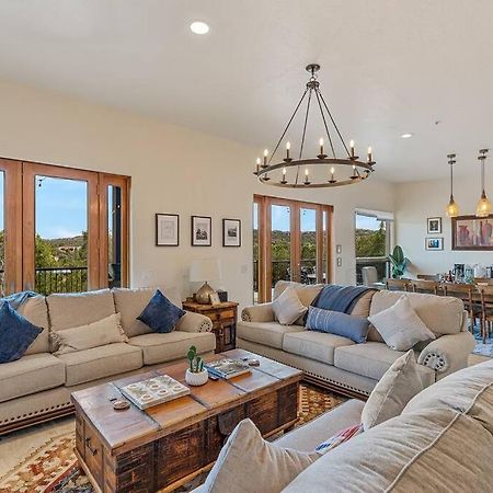 Close To Fresh Creek! Sleeps 12 ~ Amazing Views W/Serene Open Space ~ Hot Tub + Game Room ~ Trails Outside 塞多纳 外观 照片