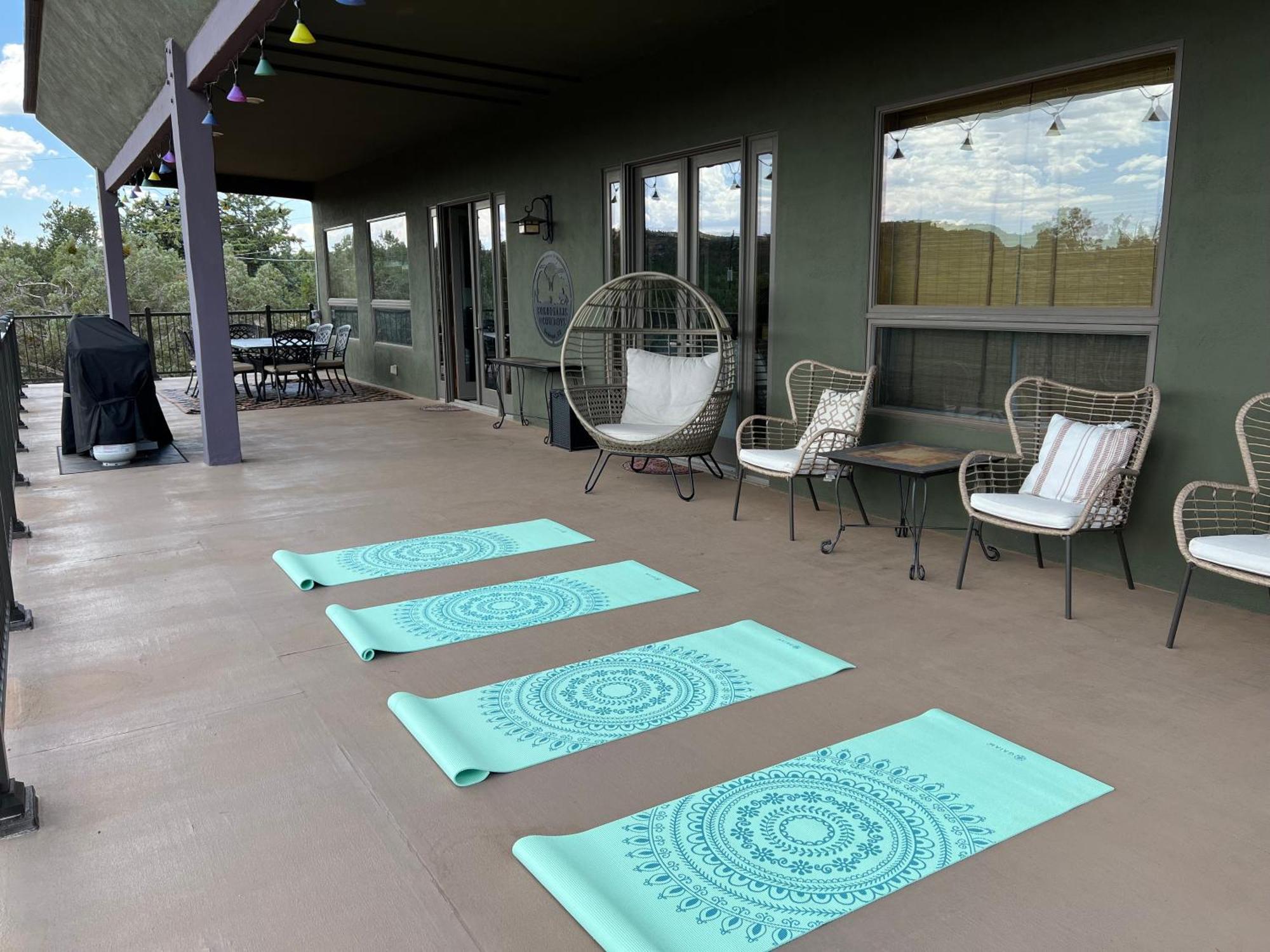 Close To Fresh Creek! Sleeps 12 ~ Amazing Views W/Serene Open Space ~ Hot Tub + Game Room ~ Trails Outside 塞多纳 外观 照片